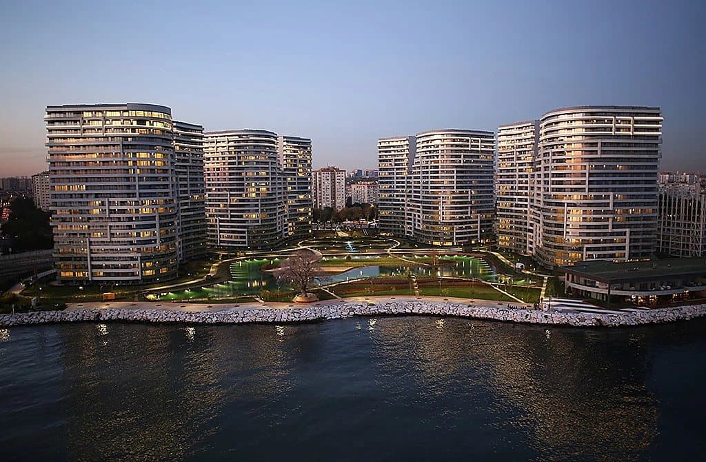 SeaPearl Ataköy blokları ve kıyı ilişkisi